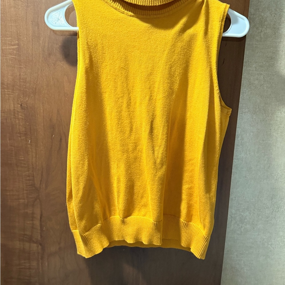 Cable & Gauge Mustard Sleeveless Top
